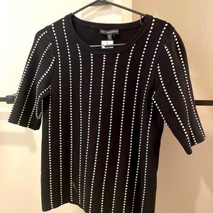 Worn once, black and white Saks Fifth Avenue short sleeve fitted sweater.